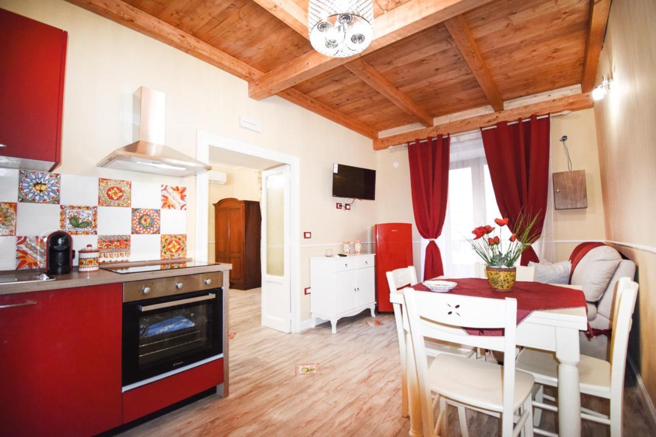 Luxury Apartment Via Genova Παλέρμο Εξωτερικό φωτογραφία