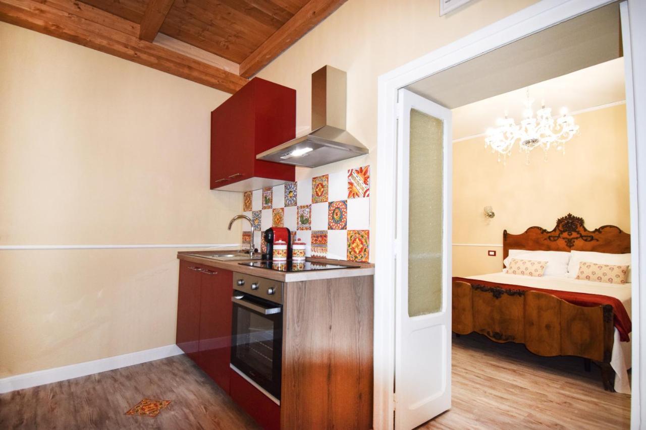 Luxury Apartment Via Genova Παλέρμο Εξωτερικό φωτογραφία