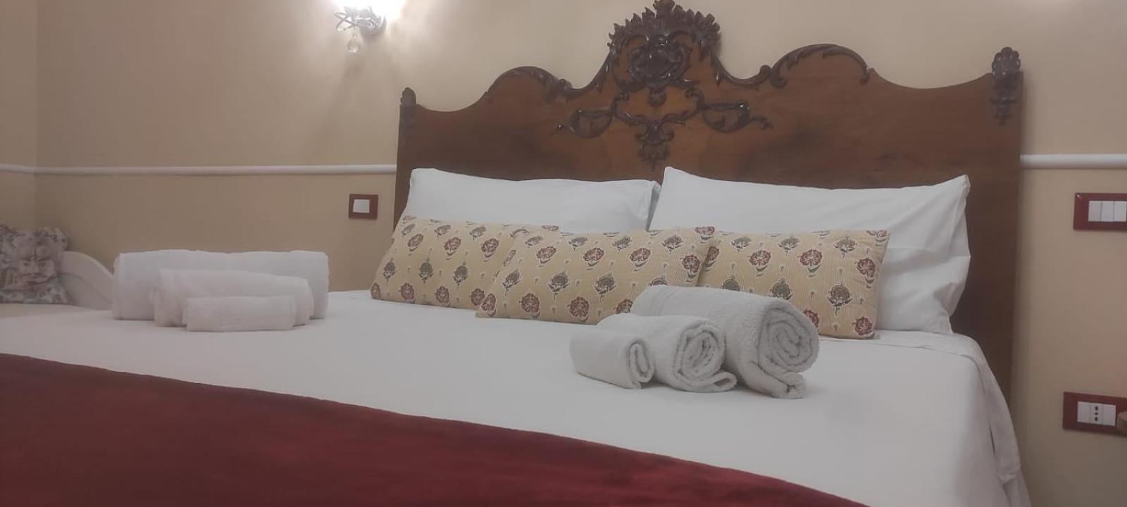 Luxury Apartment Via Genova Παλέρμο Δωμάτιο φωτογραφία