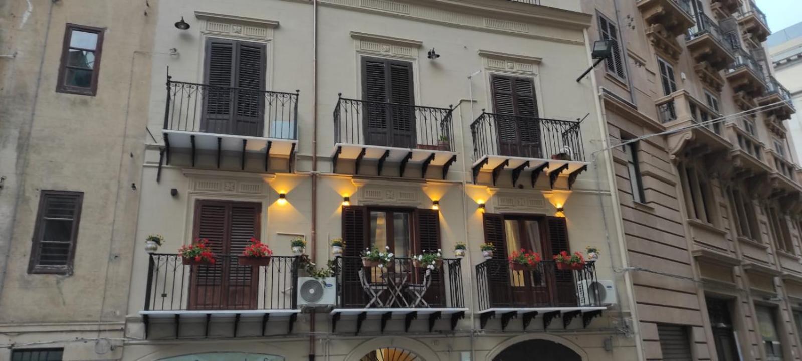Luxury Apartment Via Genova Παλέρμο Δωμάτιο φωτογραφία
